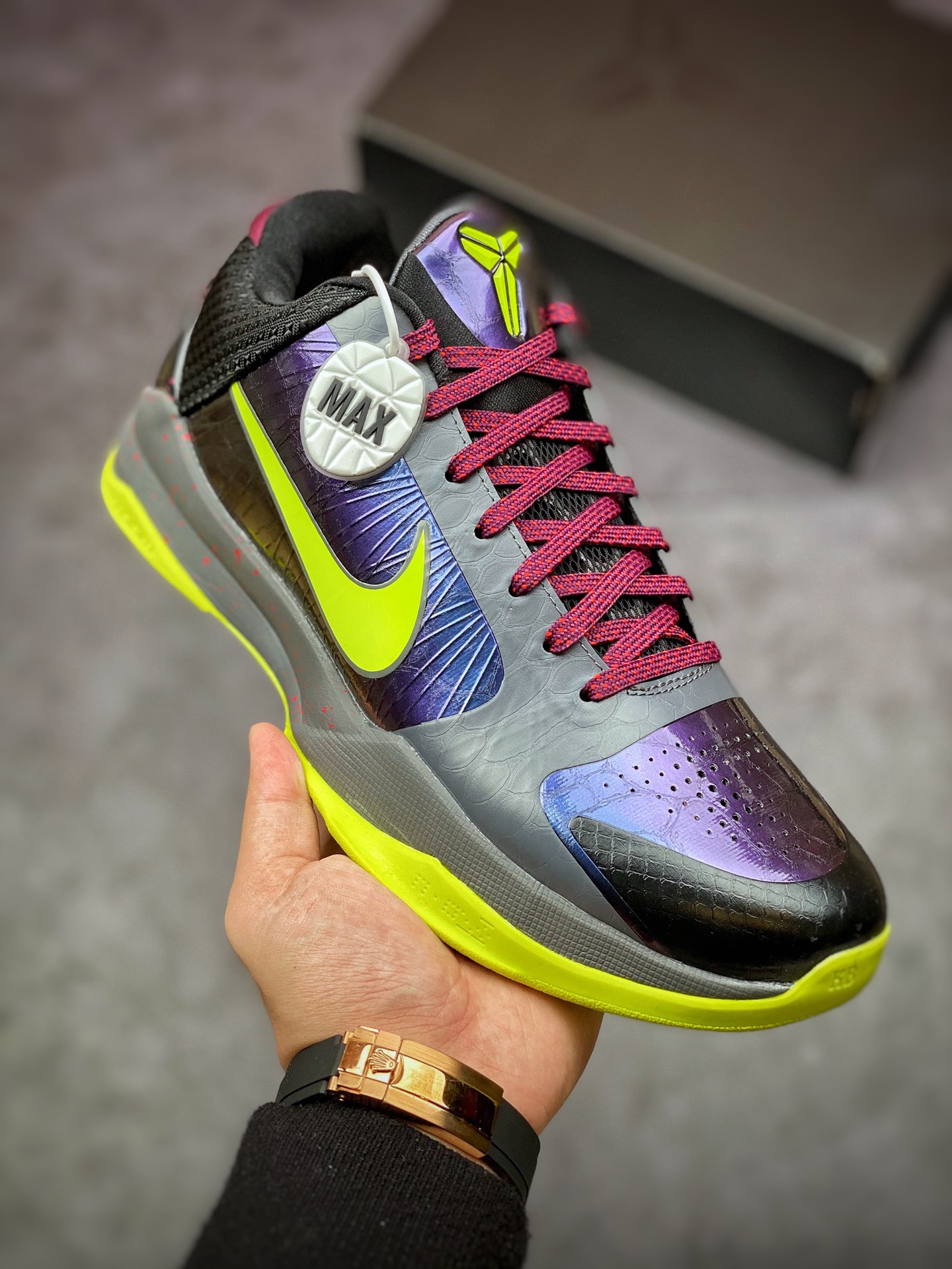 300 2K20 x 耐克Nike Zoom Kobe ZK5 ”Chaos”科比5代复刻实战运动低帮文化篮球鞋“暗黑小丑”CD4991-001