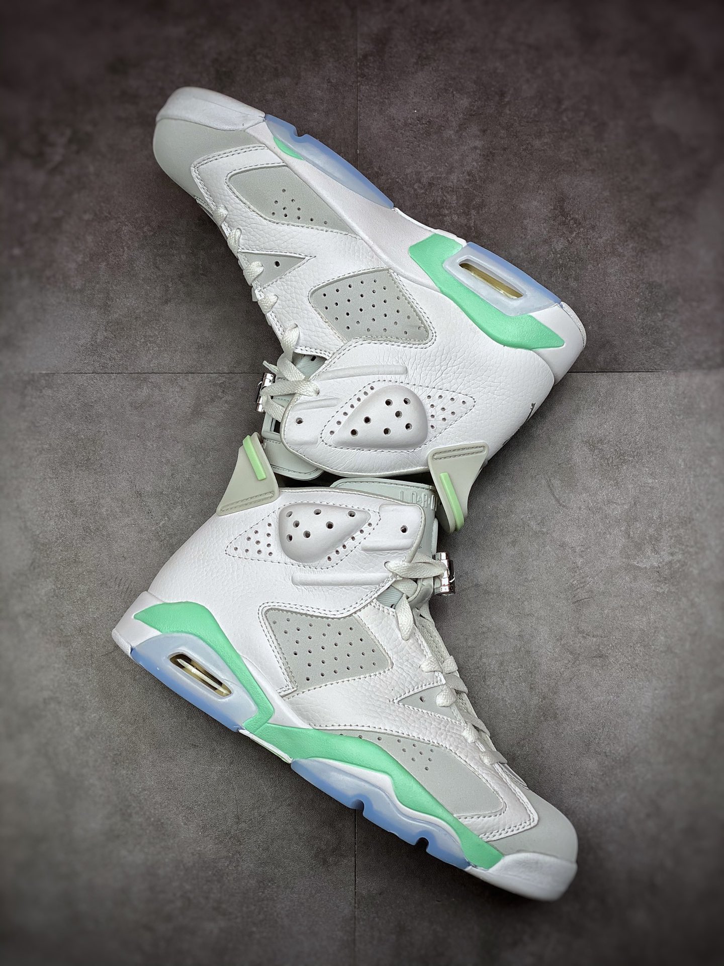 450 #纯原 Air Jordan 6 “Mint Foam” AJ6 白薄荷绿色 清新简约 DQ4914-103