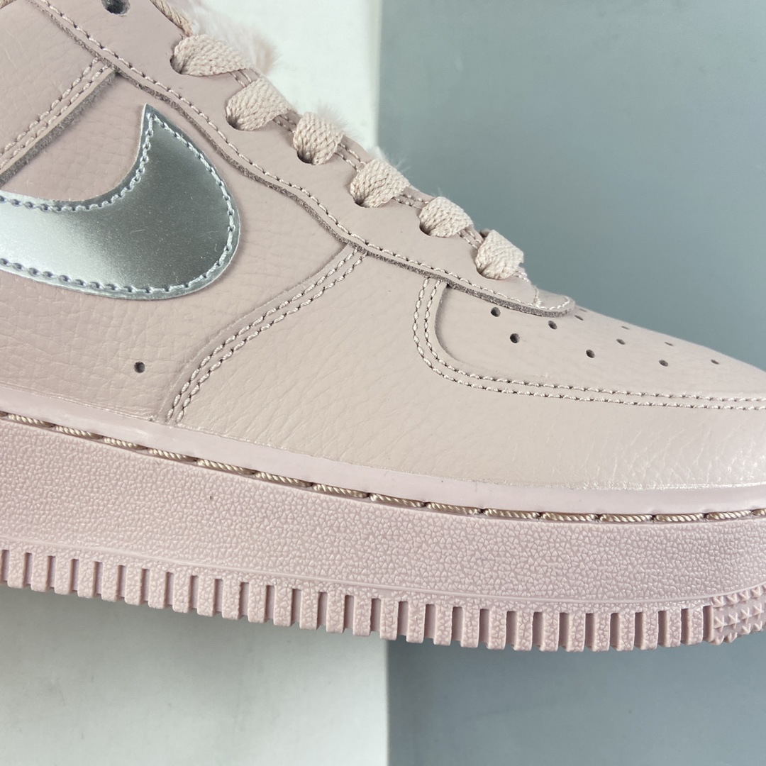 P220 NIKE Air Force 1’07 Low 空军一号低帮休闲板鞋 DO6724-601