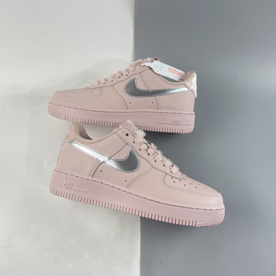 P220 NIKE Air Force 1’07 Low 空军一号低帮休闲板鞋 DO6724-601