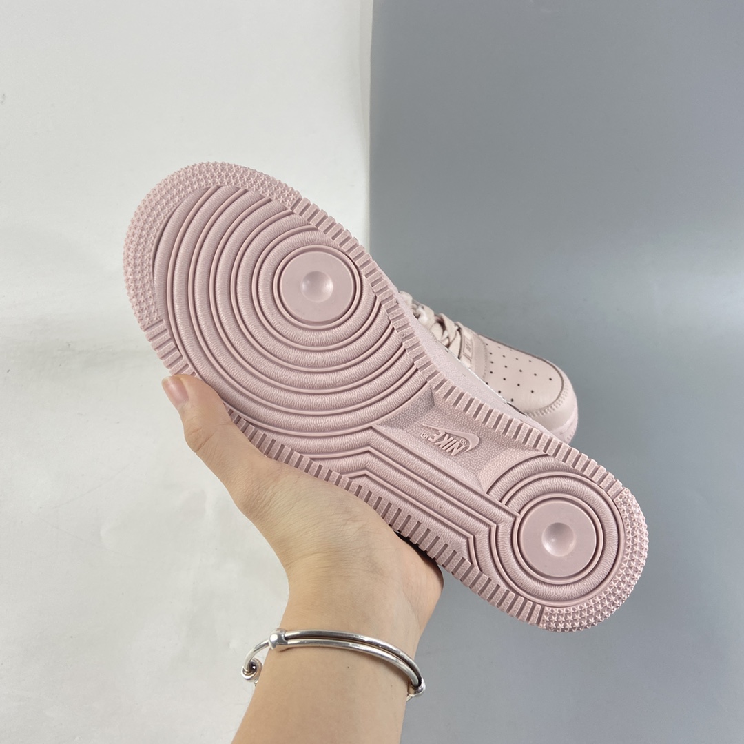 P220 NIKE Air Force 1’07 Low 空军一号低帮休闲板鞋 DO6724-601