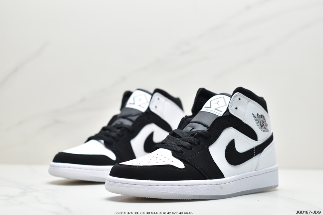 180  Air Jordan 1 Mid “Diamond Shorts” 钻石熊猫 有「熊猫」那味了DH6933-100