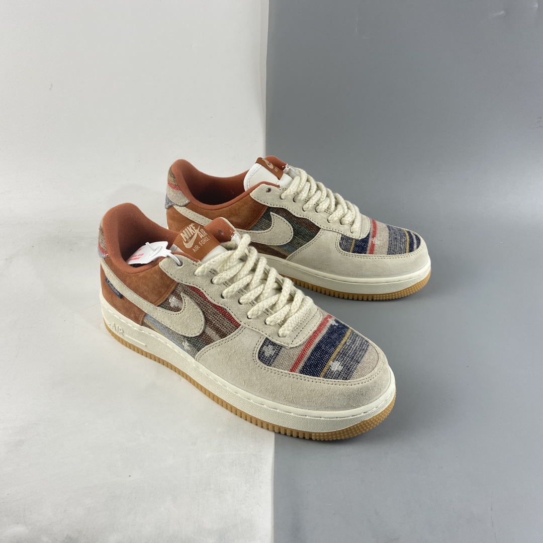 P240 NIKE Air Force 1’07 Low ”Purse” 新春限定休闲板鞋 CW2288-688