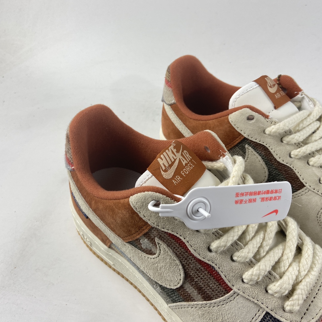 P240 NIKE Air Force 1’07 Low ”Purse” 新春限定休闲板鞋 CW2288-688
