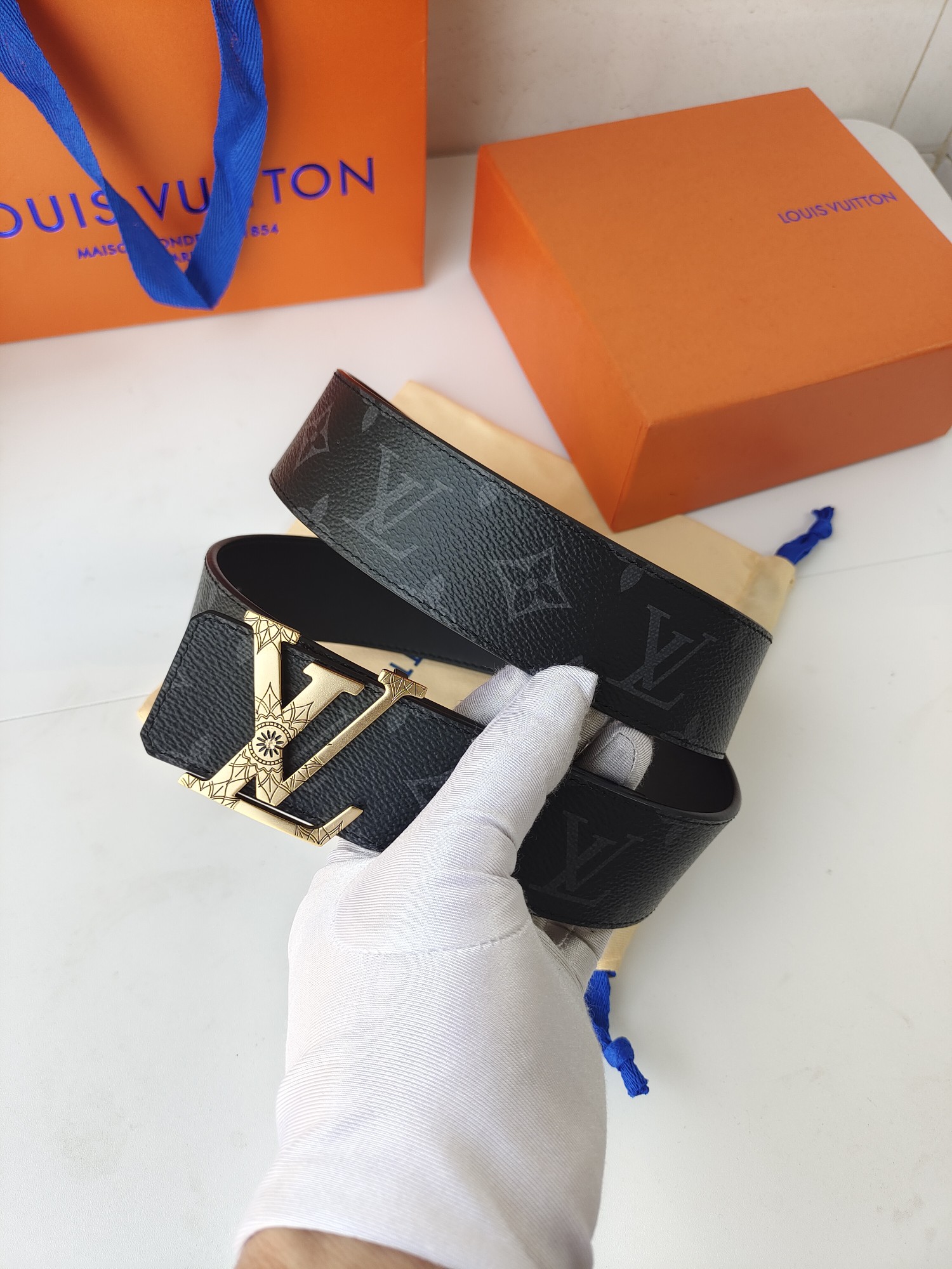 Louis Vuitton Haute Couture Luxury Atelier Designer Belt Tie Accessories 5