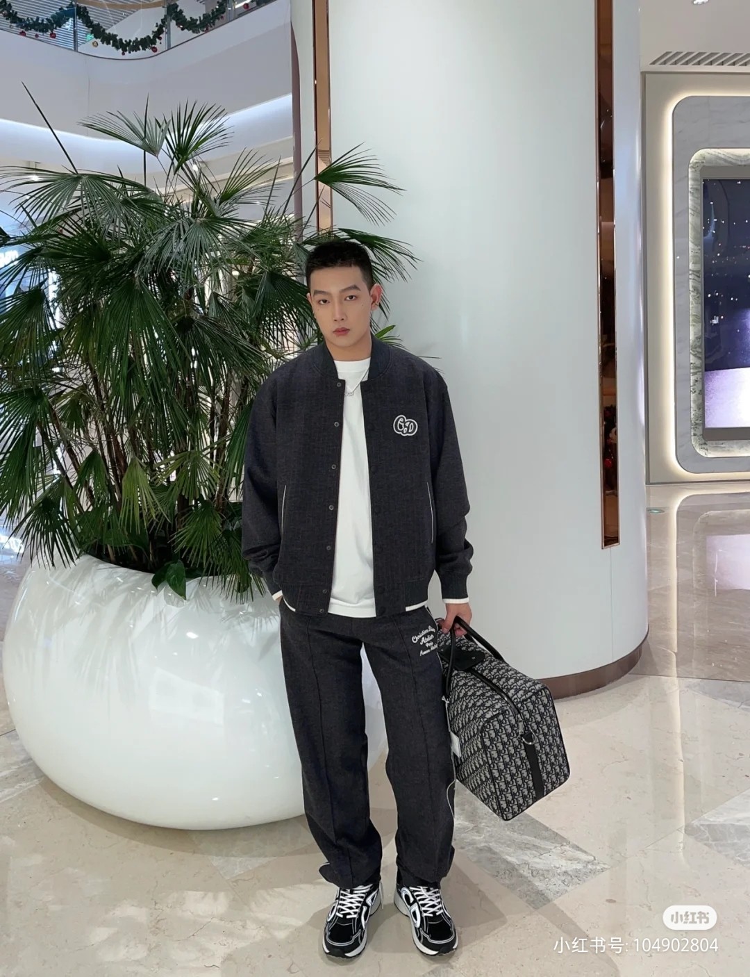 dior travel bag