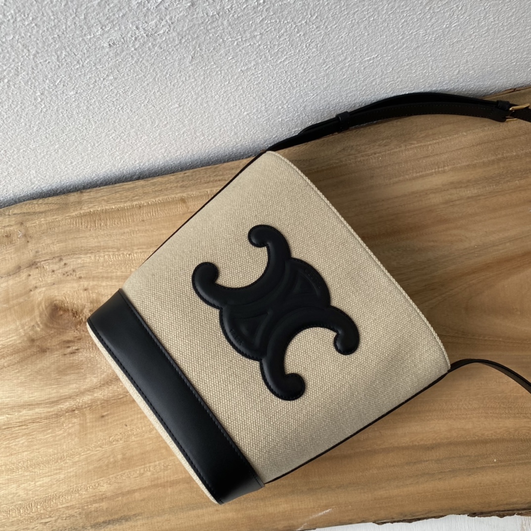 CUIR水桶バッグ 中号 - 軽量で調節可能な肩 strap