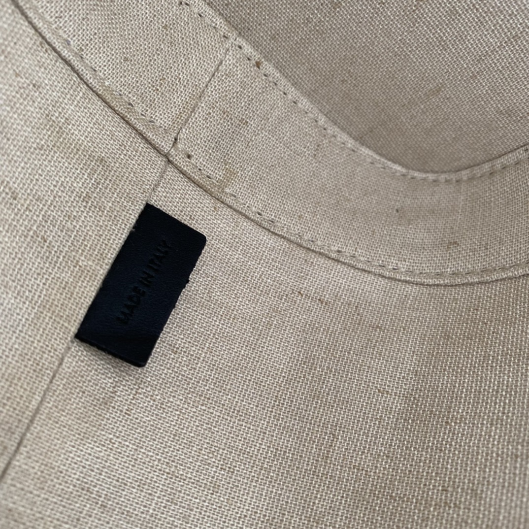 CUIR水桶バッグ 中号 - 軽量で調節可能な肩 strap