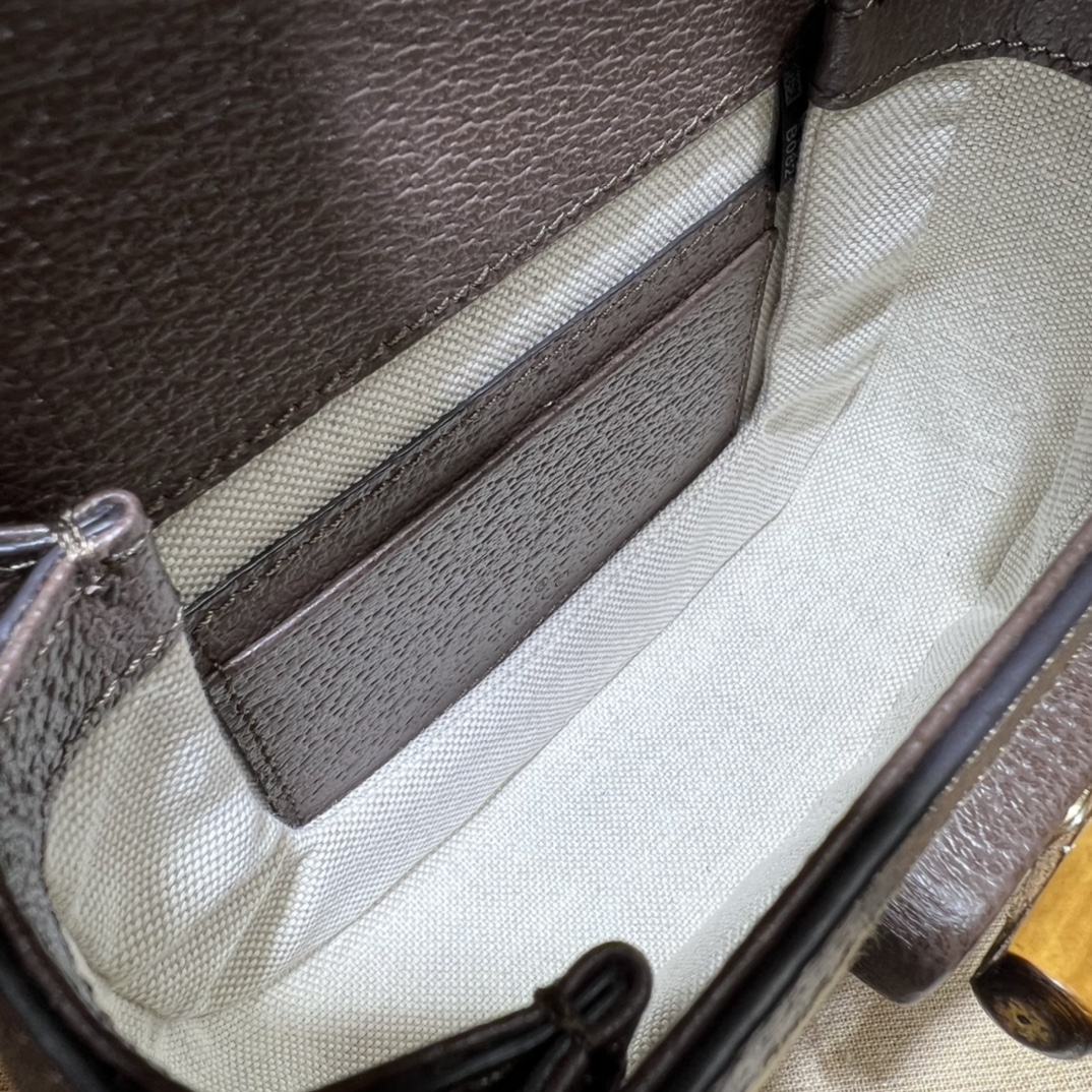 GUCCI古驰饰超级双G图案竹节迷你手袋686864