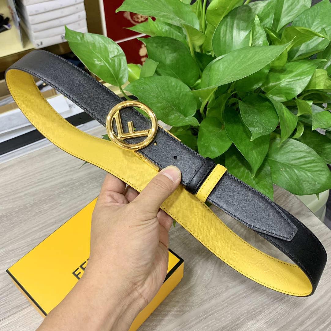 Fendi 五金做工精细 线条流畅 表面光滑 𝐙𝐏电镀工艺 香港通关【𝐇𝐀𝐀𝐒】 进口皮料