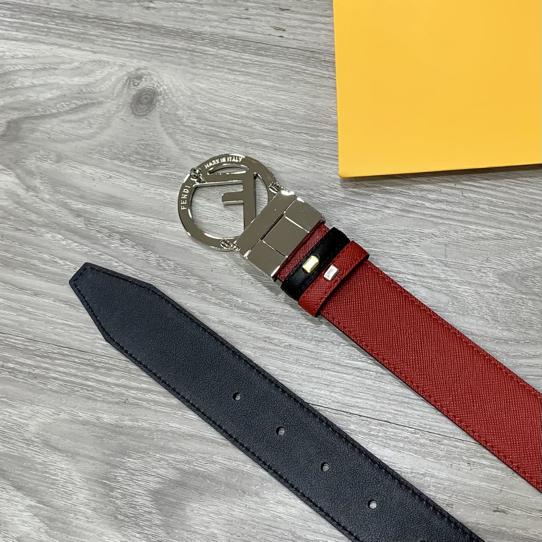 Fendi 五金做工精细 线条流畅 表面光滑 𝐙𝐏电镀工艺 香港通关【𝐇𝐀𝐀𝐒】 进口皮料
