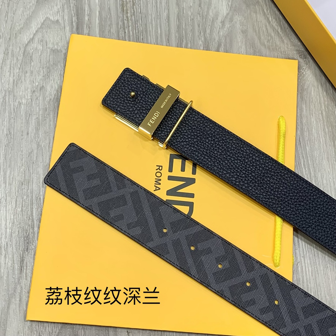 Fendi 五金做工精细 线条流畅 表面光滑 𝐙𝐏电镀工艺 香港通关【𝐇𝐀𝐀𝐒】 进口皮料