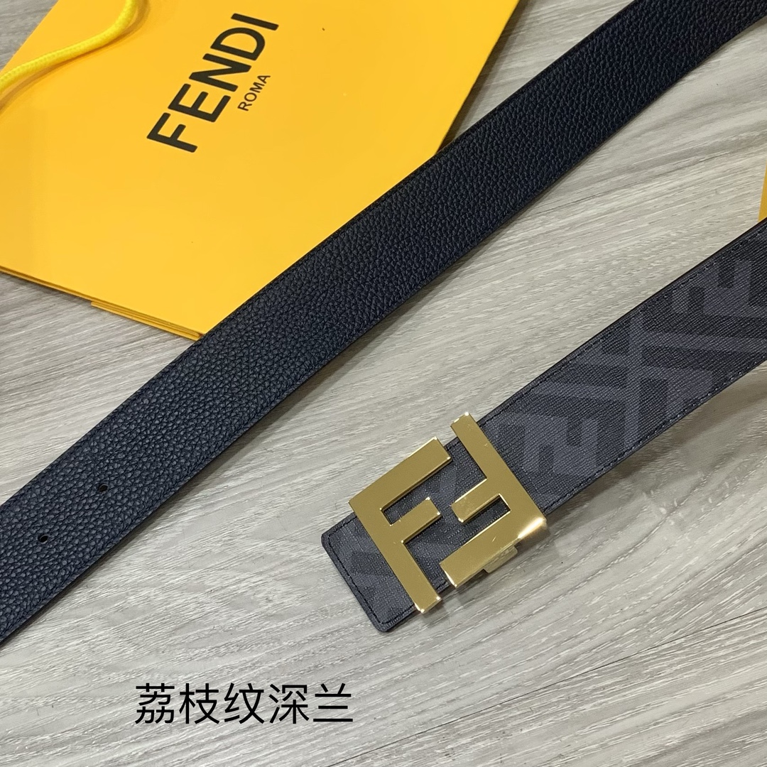 Fendi 五金做工精细 线条流畅 表面光滑 𝐙𝐏电镀工艺 香港通关【𝐇𝐀𝐀𝐒】 进口皮料