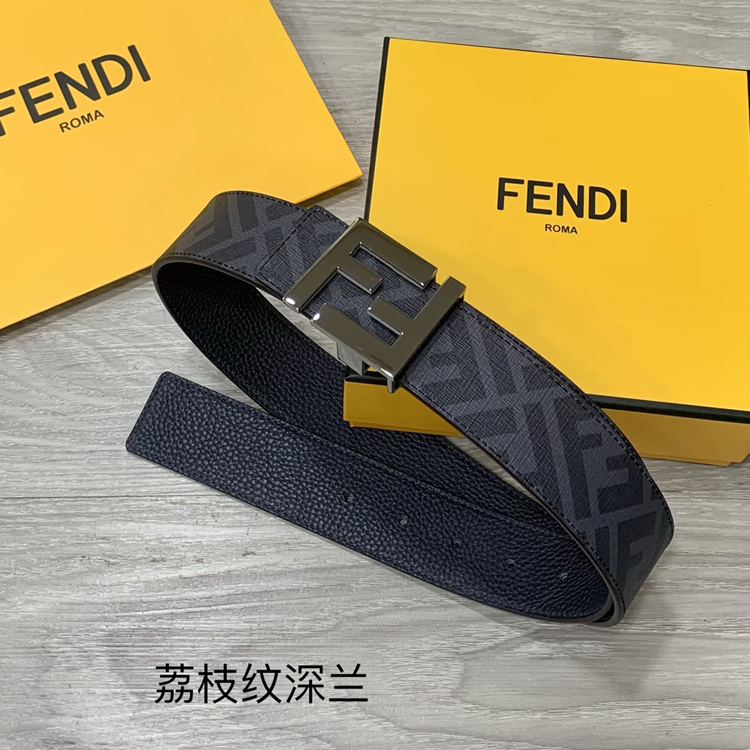 Fendi 五金做工精细 线条流畅 表面光滑 𝐙𝐏电镀工艺 香港通关【𝐇𝐀𝐀𝐒】 进口皮料