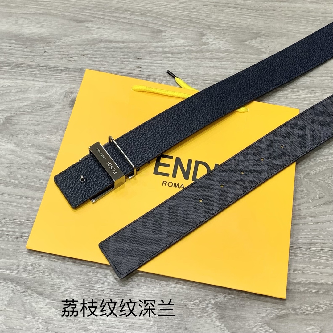 Fendi 五金做工精细 线条流畅 表面光滑 𝐙𝐏电镀工艺 香港通关【𝐇𝐀𝐀𝐒】 进口皮料