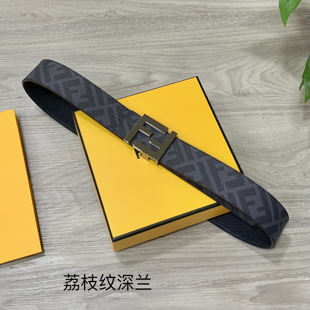 Fendi 五金做工精细 线条流畅 表面光滑 𝐙𝐏电镀工艺 香港通关【𝐇𝐀𝐀𝐒】 进口皮料
