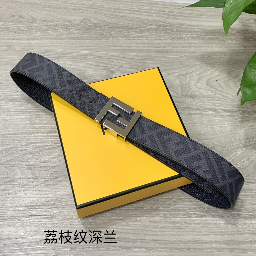 Fendi 五金做工精细 线条流畅 表面光滑 𝐙𝐏电镀工艺 香港通关【𝐇𝐀𝐀𝐒】 进口皮料