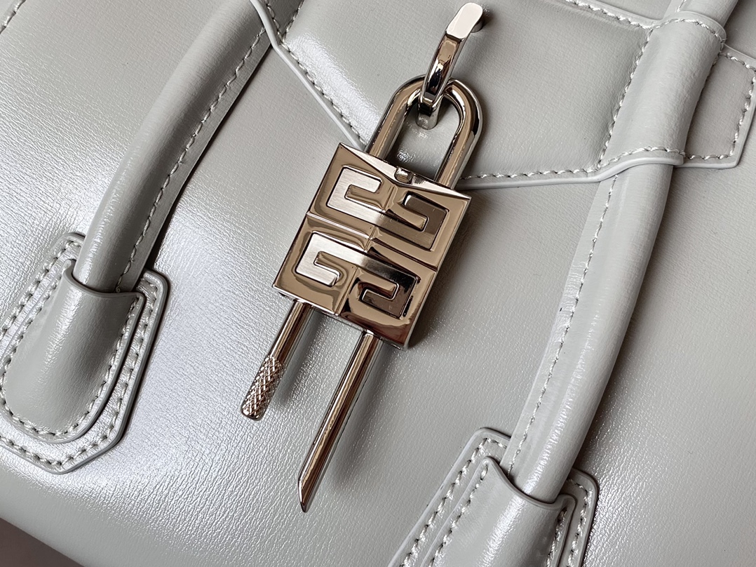 Top-class French Leather Bag: Antignoa 2185 Ex Gratia – A Must-Have! - 图片 6