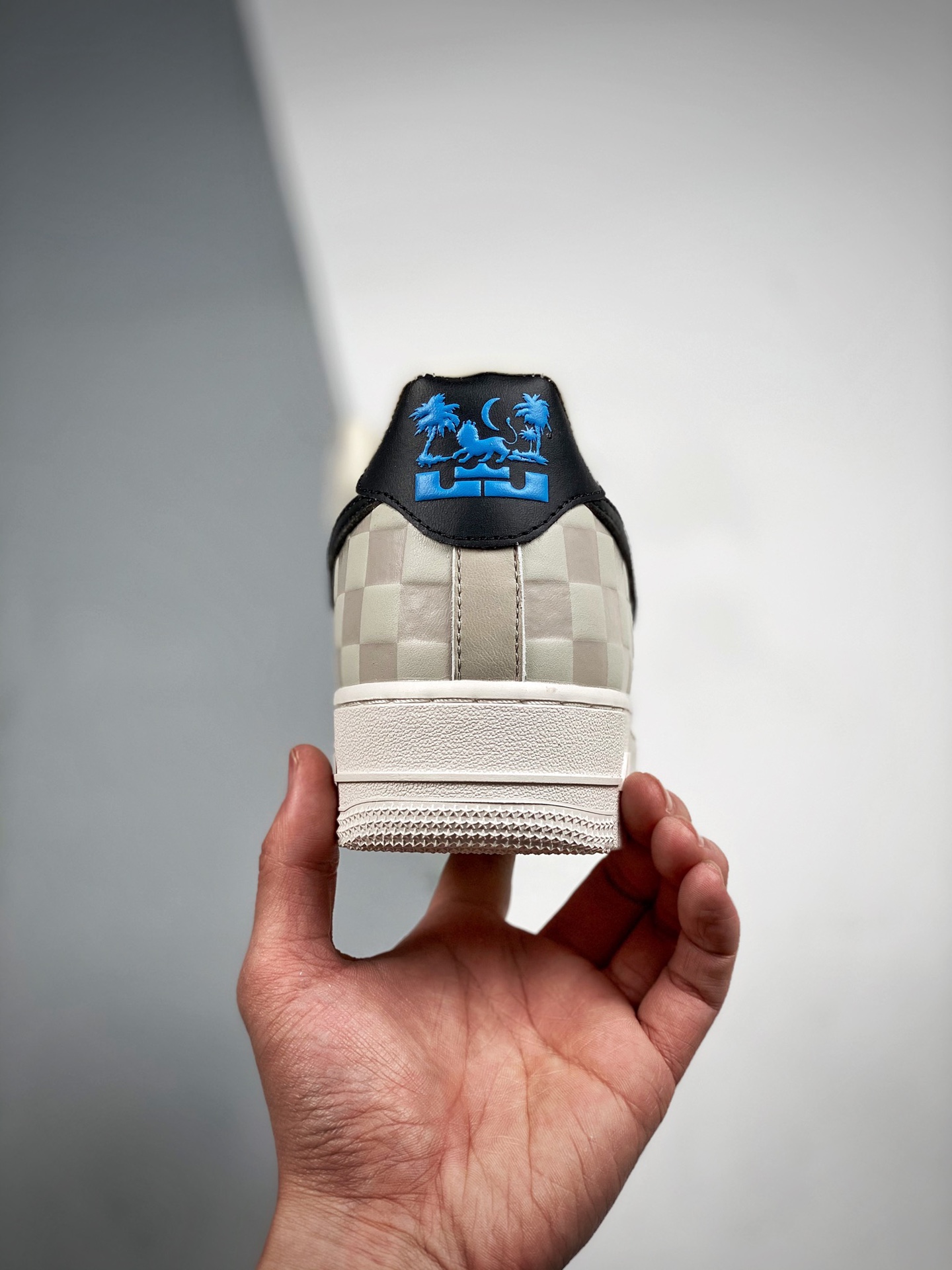 Miniatura 8