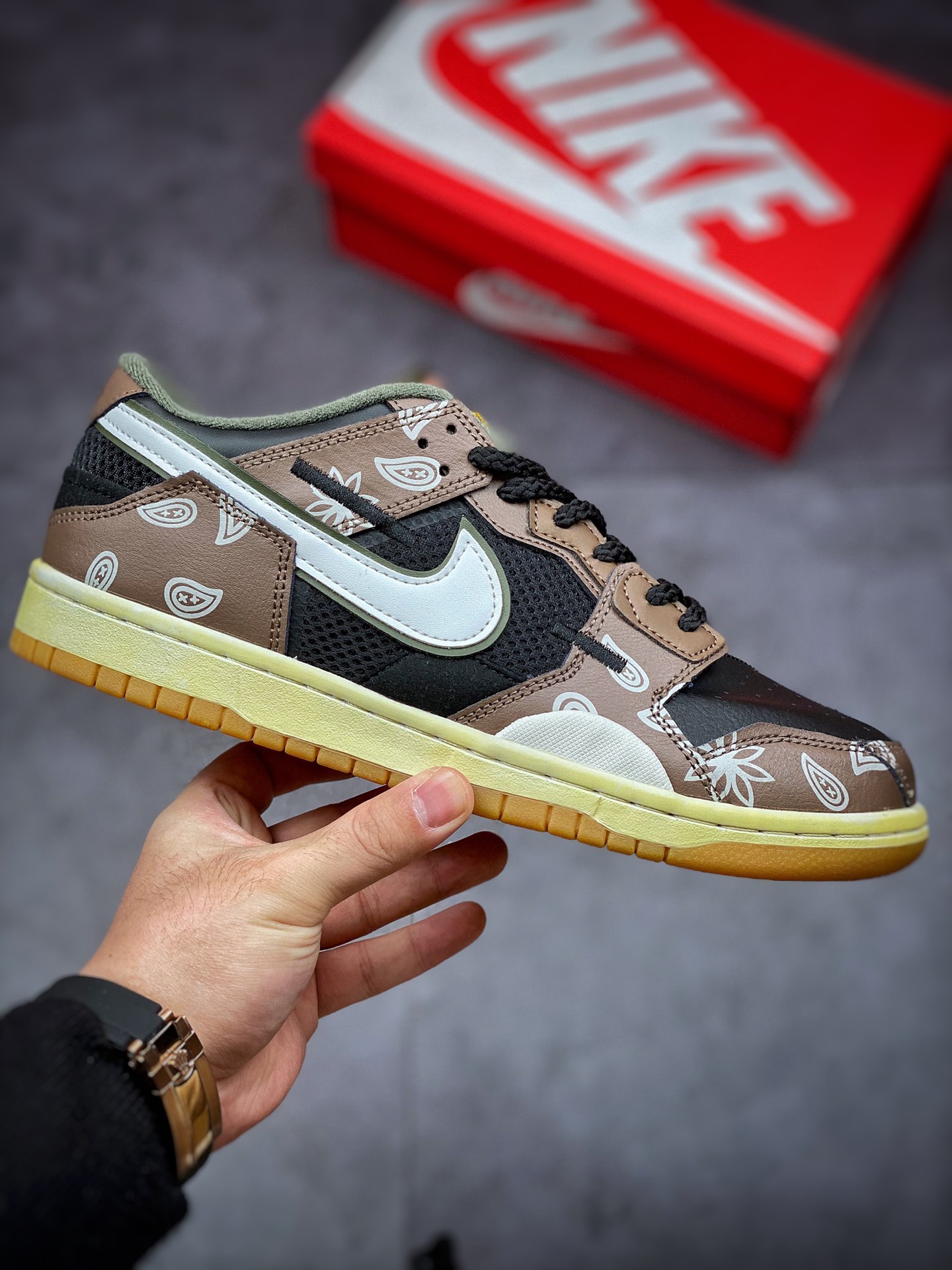 220 Nike Dunk Low Scrap”腰果花”Vibe 主题定制 板鞋 DB0500-200-莆田鞋,莆田鞋货源,高仿鞋,高仿鞋货源,安福档口,莆田高仿鞋,莆田鞋批发,高仿鞋批发,莆田高仿运动鞋,高仿运动鞋,莆田运动鞋 220 Nike Dunk Low Scrap”腰果花”Vibe 主题定制 板鞋 DB0500-200