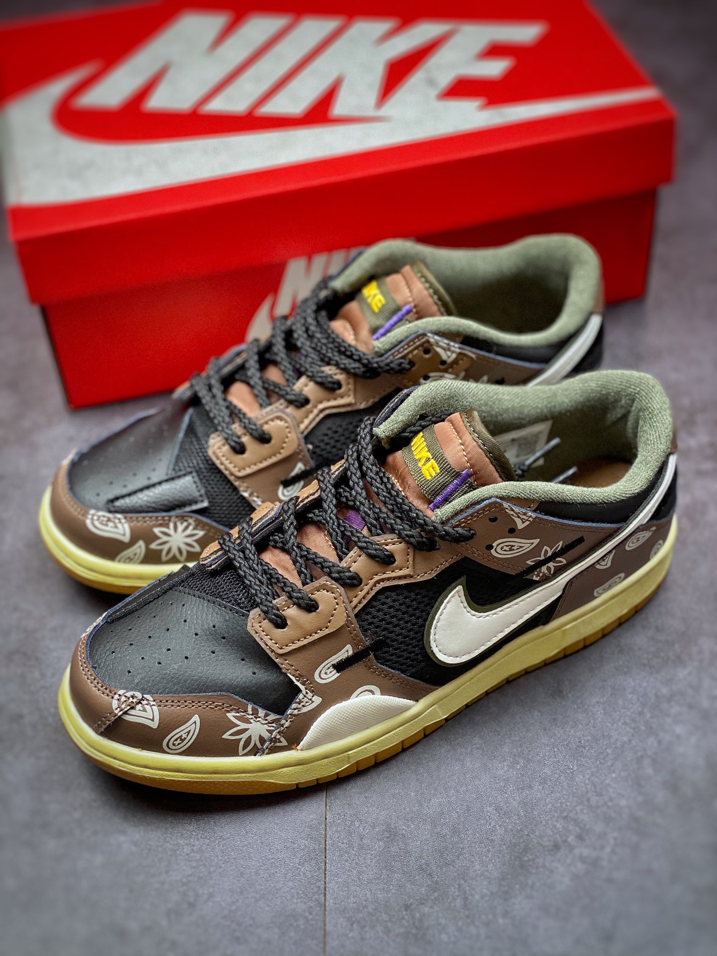 220 Nike Dunk Low Scrap”腰果花”Vibe 主题定制 板鞋 DB0500-200-莆田鞋,莆田鞋货源,高仿鞋,高仿鞋货源,安福档口,莆田高仿鞋,莆田鞋批发,高仿鞋批发,莆田高仿运动鞋,高仿运动鞋,莆田运动鞋 220 Nike Dunk Low Scrap”腰果花”Vibe 主题定制 板鞋 DB0500-200