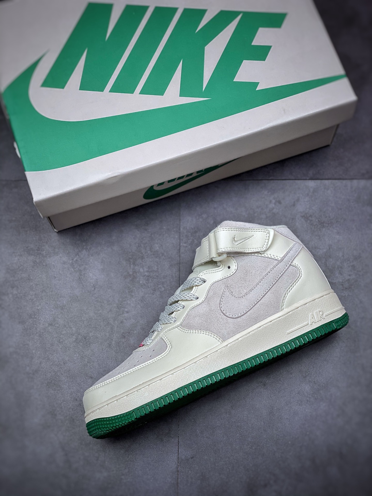 260 Nike Air Force 1 MID 寿桃满天星 GY3368-308