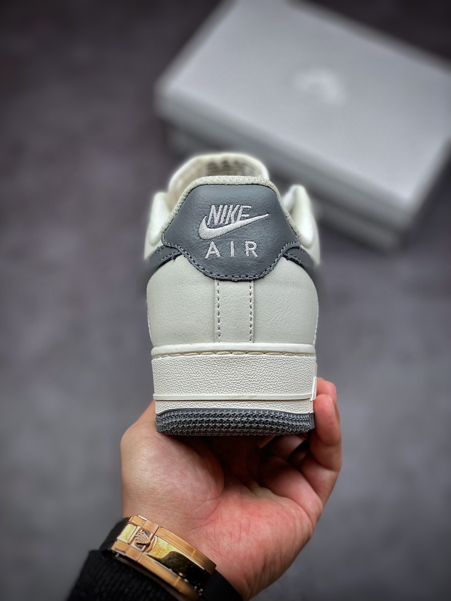 200 Nike Air Force 1 Low 07 白灰拼接 原楦头原纸板 7875-994