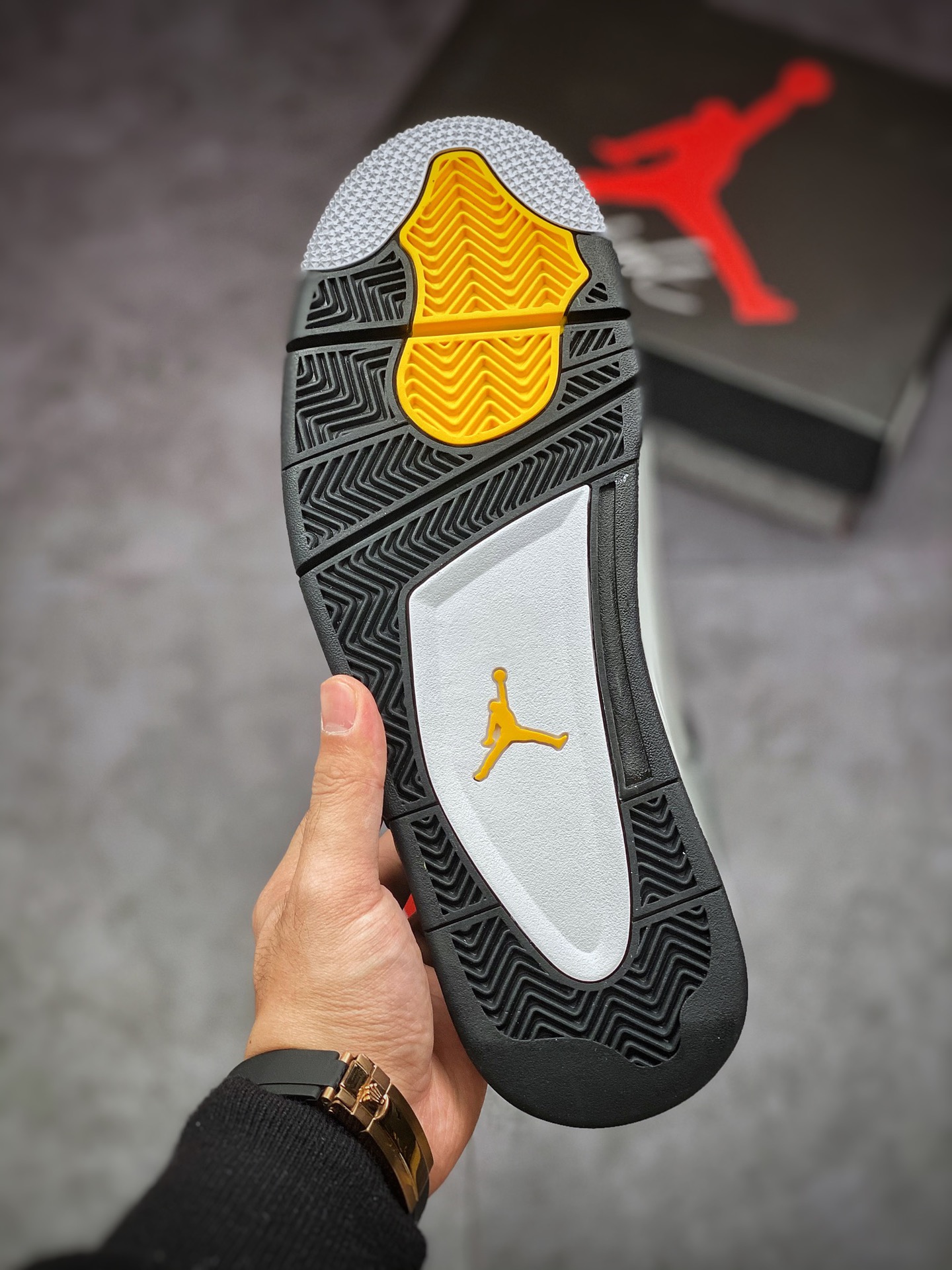 300 原厂原材料版本 AJ4 Air Jordan 4 Retro ”Cool Grey” AJ4酷灰308497-007-莆田鞋,莆田鞋货源,高仿鞋,高仿鞋货源,安福档口,莆田高仿鞋,莆田鞋批发,高仿鞋批发,莆田高仿运动鞋,高仿运动鞋,莆田运动鞋 300 原厂原材料版本 AJ4 Air Jordan 4 Retro ”Cool Grey” AJ4酷灰308497-007