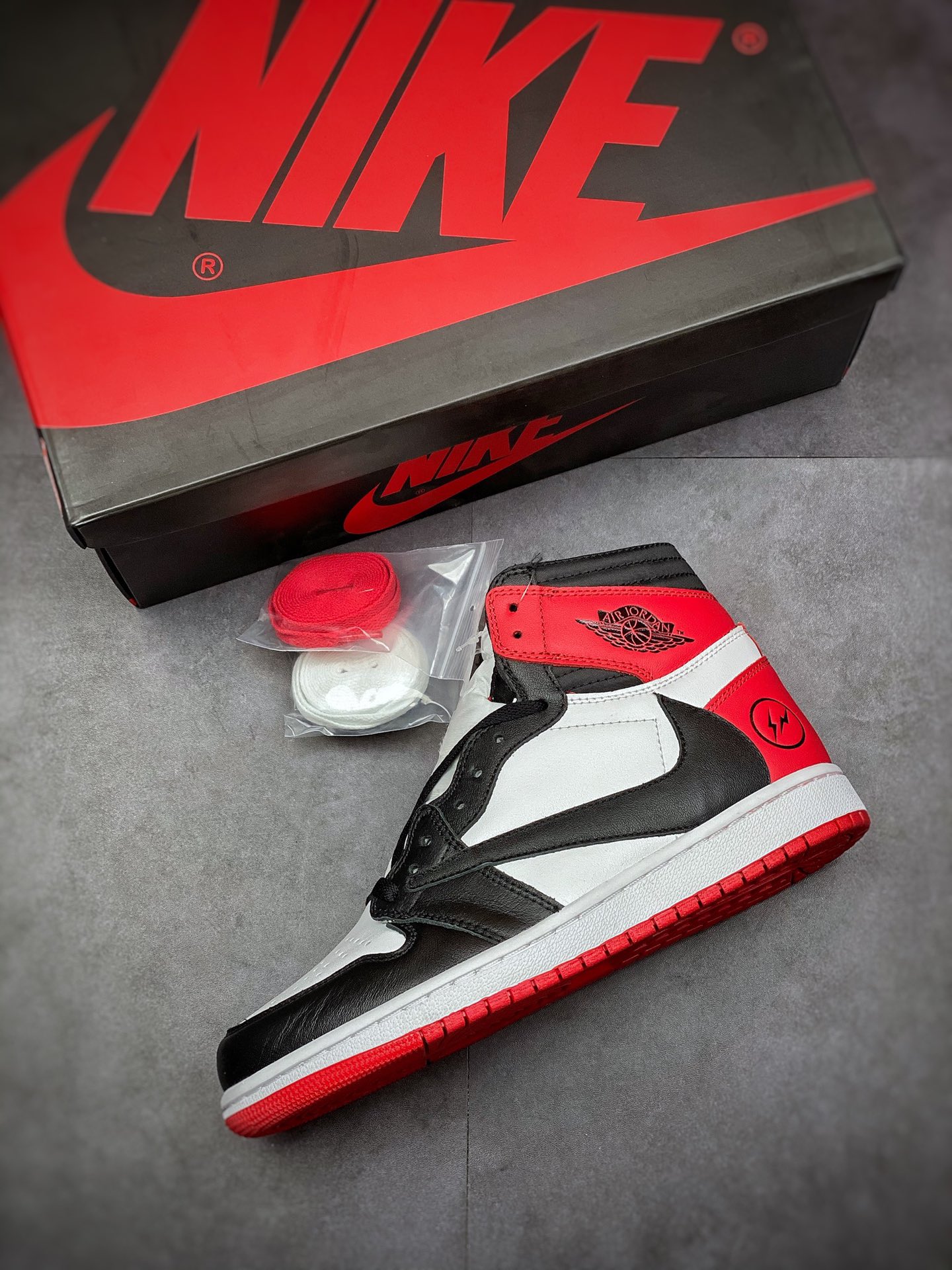 300 Fragment Design x Travis Scott x Nike Air Jordan 1 High OG SP”White/Red/Black” AJ1 DH3227-600