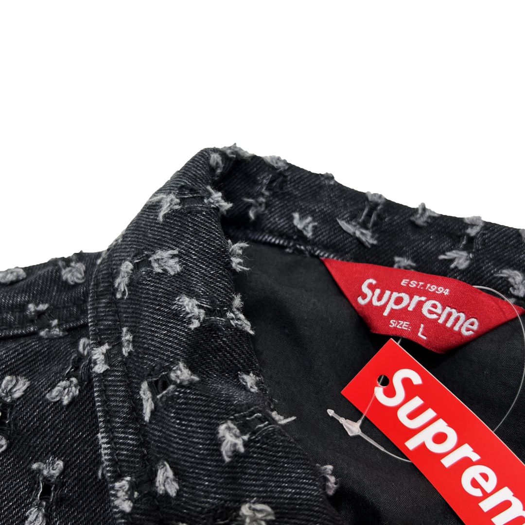 SUPREME 22Fw 弹幕破坏牛仔外套