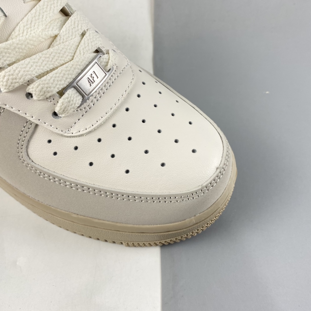 P240 NIKE Air Force 1’07 Low 米白棕色 空军一号低帮休闲板鞋 BS8871-107