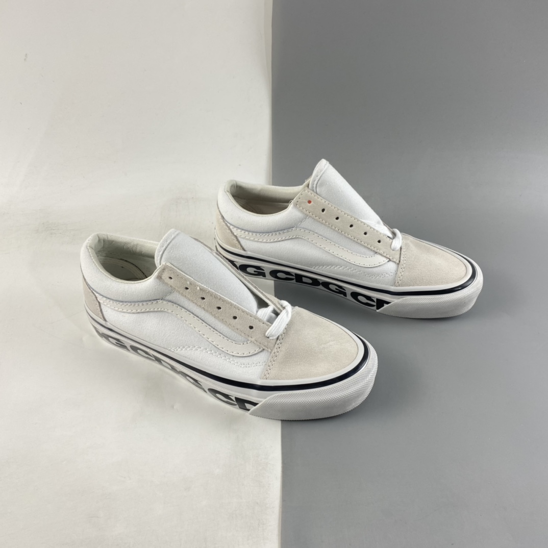 CDG x Vans Og Old Skool Lx new joint low-top casual shoes VN0A4P3X60D