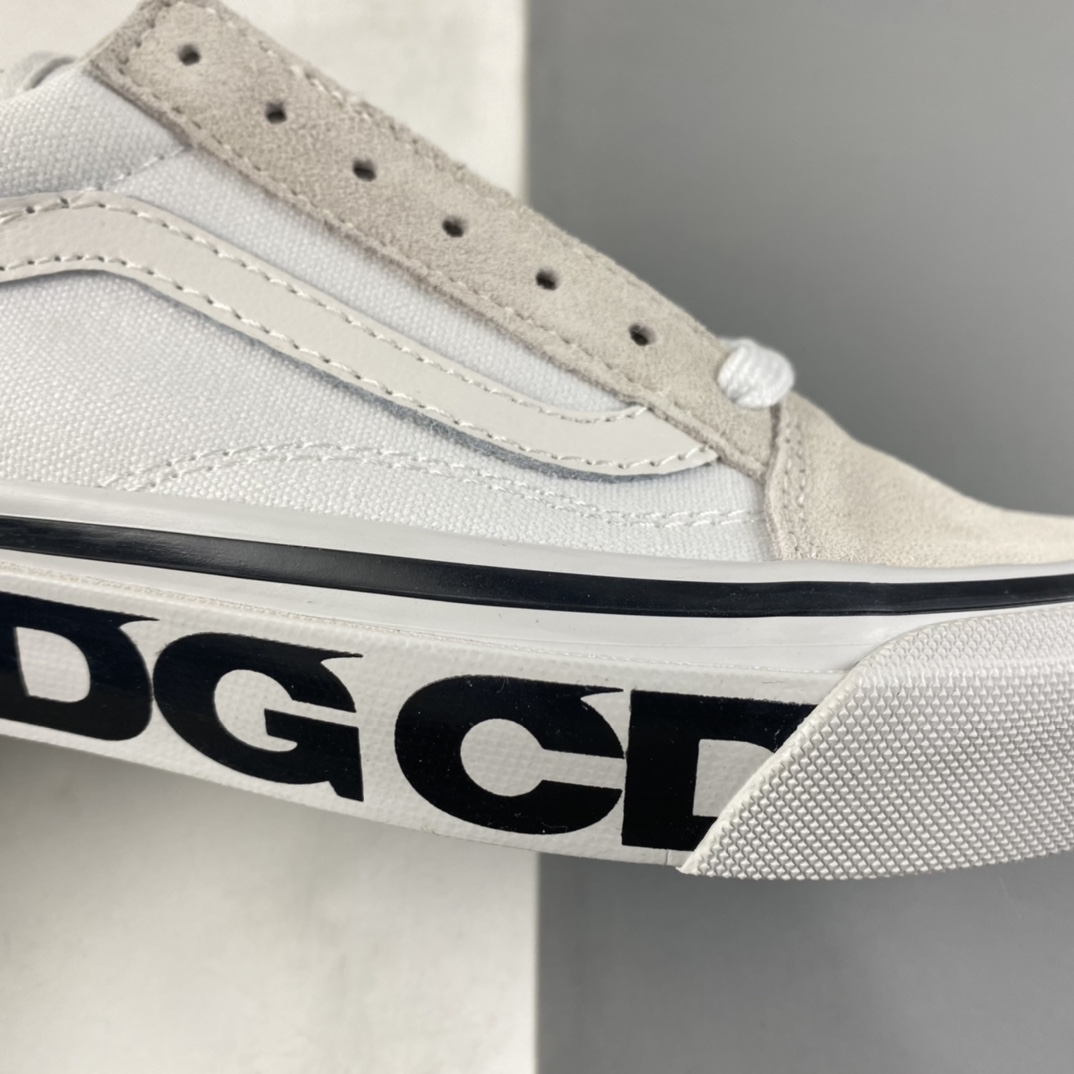 CDG x Vans Og Old Skool Lx new joint low-top casual shoes VN0A4P3X60D