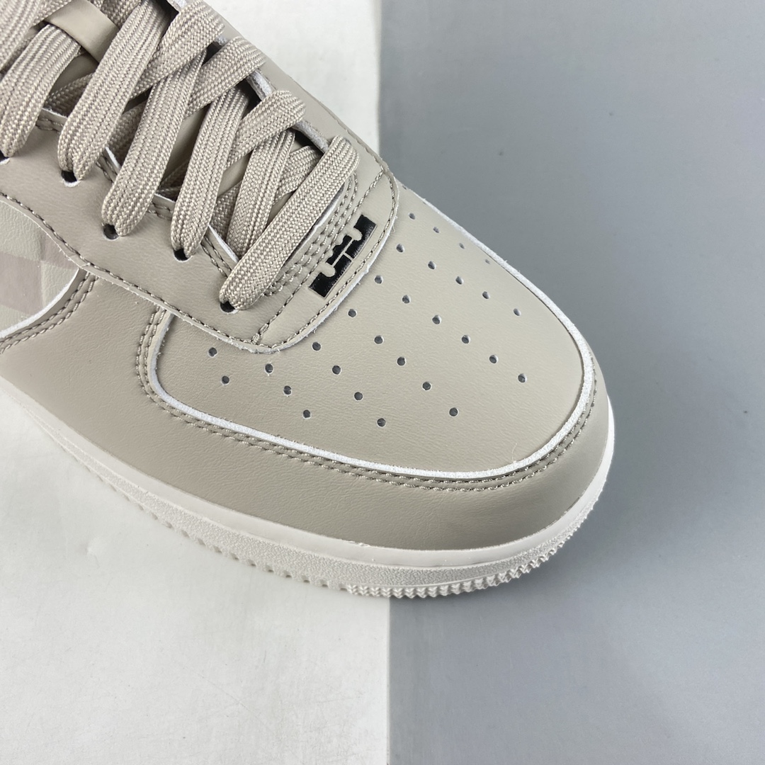 P200 NIKE Air Force 1’07 Low 棋格黑勾 空军一号低帮休闲板鞋 DC8877-200