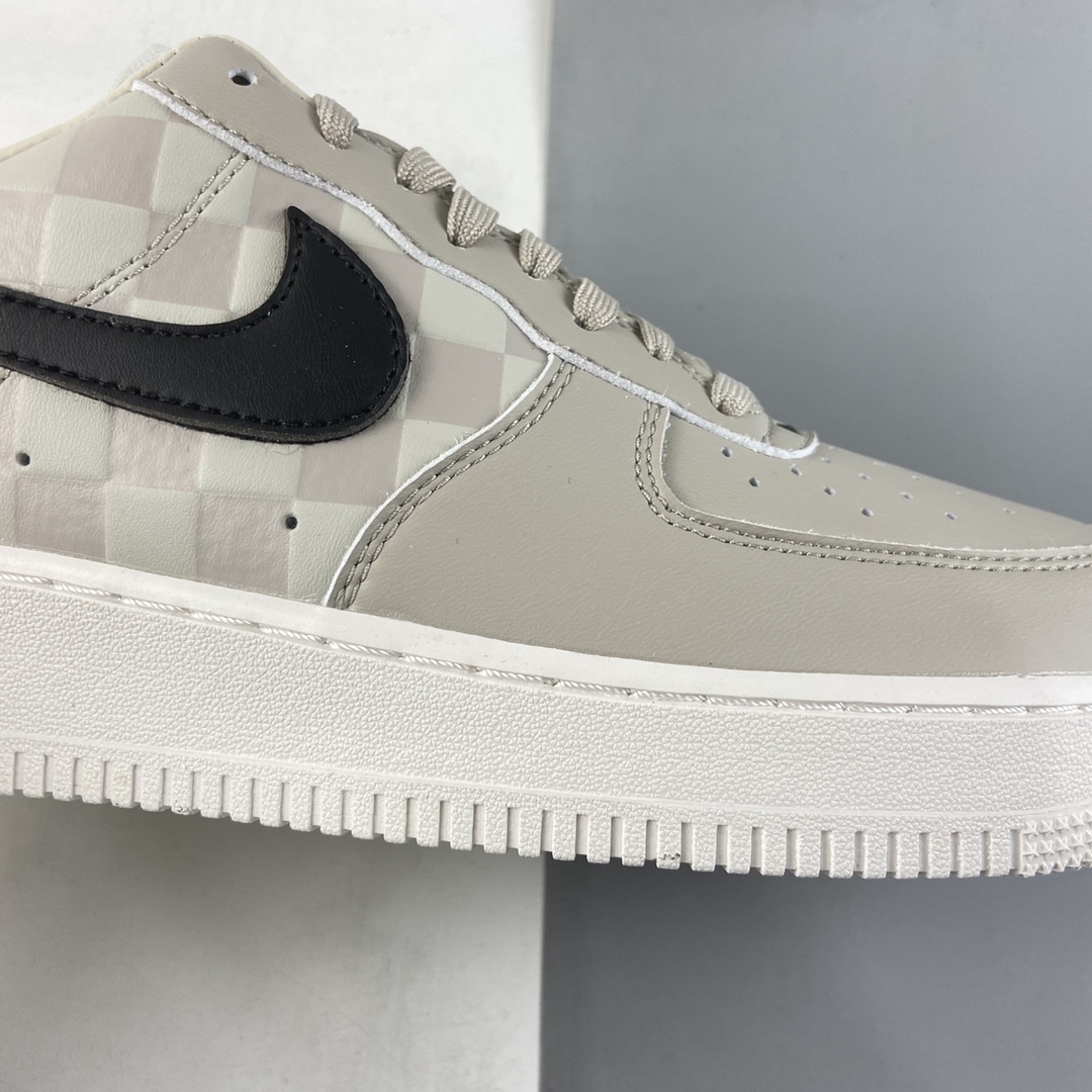 P200 NIKE Air Force 1’07 Low 棋格黑勾 空军一号低帮休闲板鞋 DC8877-200