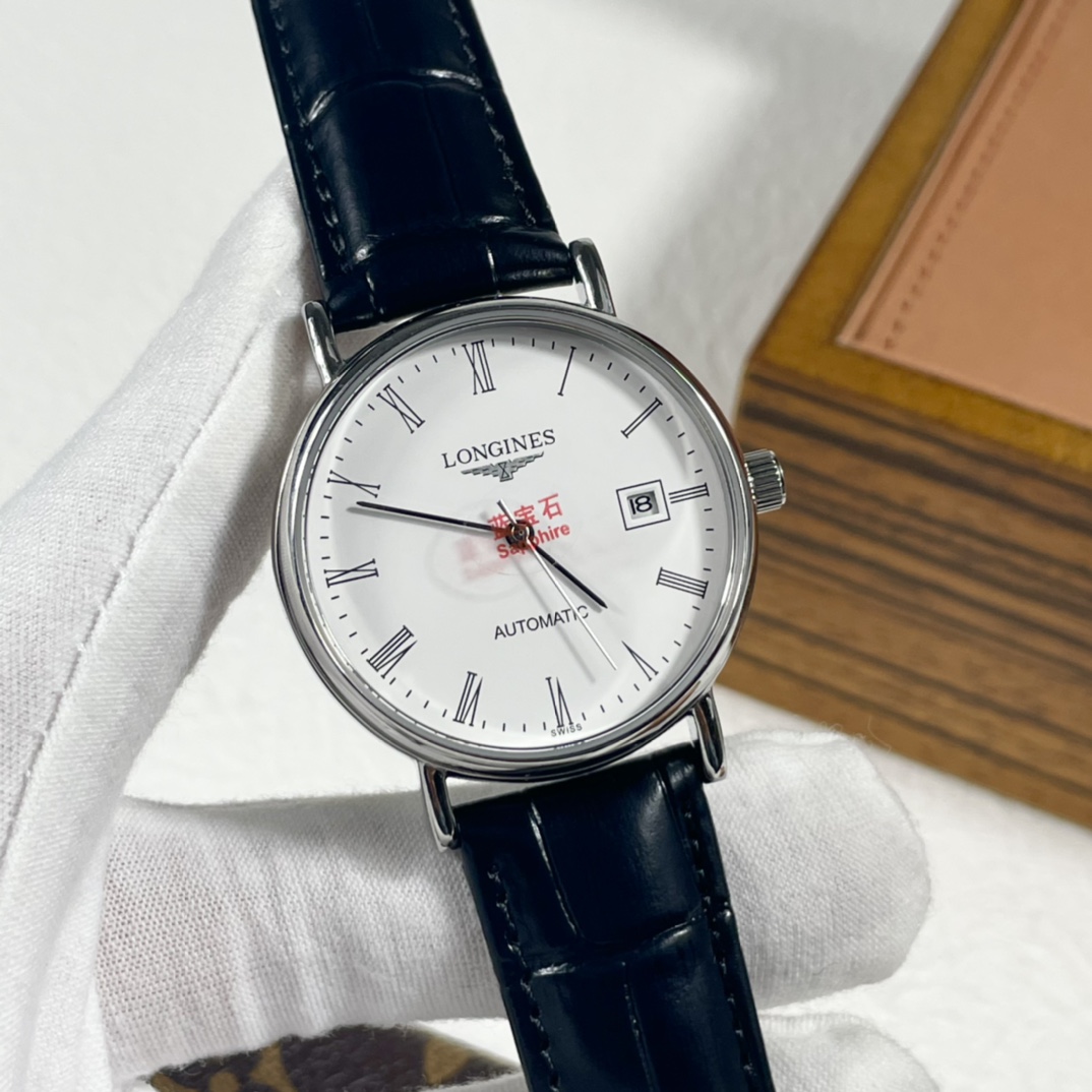 K5  浪琴  Longines 开创者系列L2.821.4.11.6腕表 全自动机械机芯 316L精钢表壳 蓝宝石玻璃镜面 表带 直径39mm厚10mm 这款腕表不仅适合刚刚步入职场的年轻人佩戴,长期佩戴也不失为一款简单中蕴含着优雅品位的上选