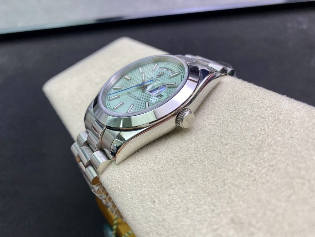 SK厂 劳力士Rolex 双历 星期日志型シリーズ 40mm - 高品質な自動巻き腕時計