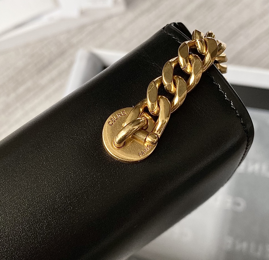 CELINE 秀场新品 最新经典款链条腋下包 197992黑