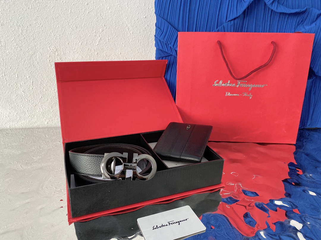 Ferragamo 菲拉格慕 高端两件套礼盒牛皮腰带对折短款钱包 送礼必备 高端品质 采用精湛镶嵌细工,实物拍摄 原厂原版面料 配送小票 礼品袋 高端礼盒