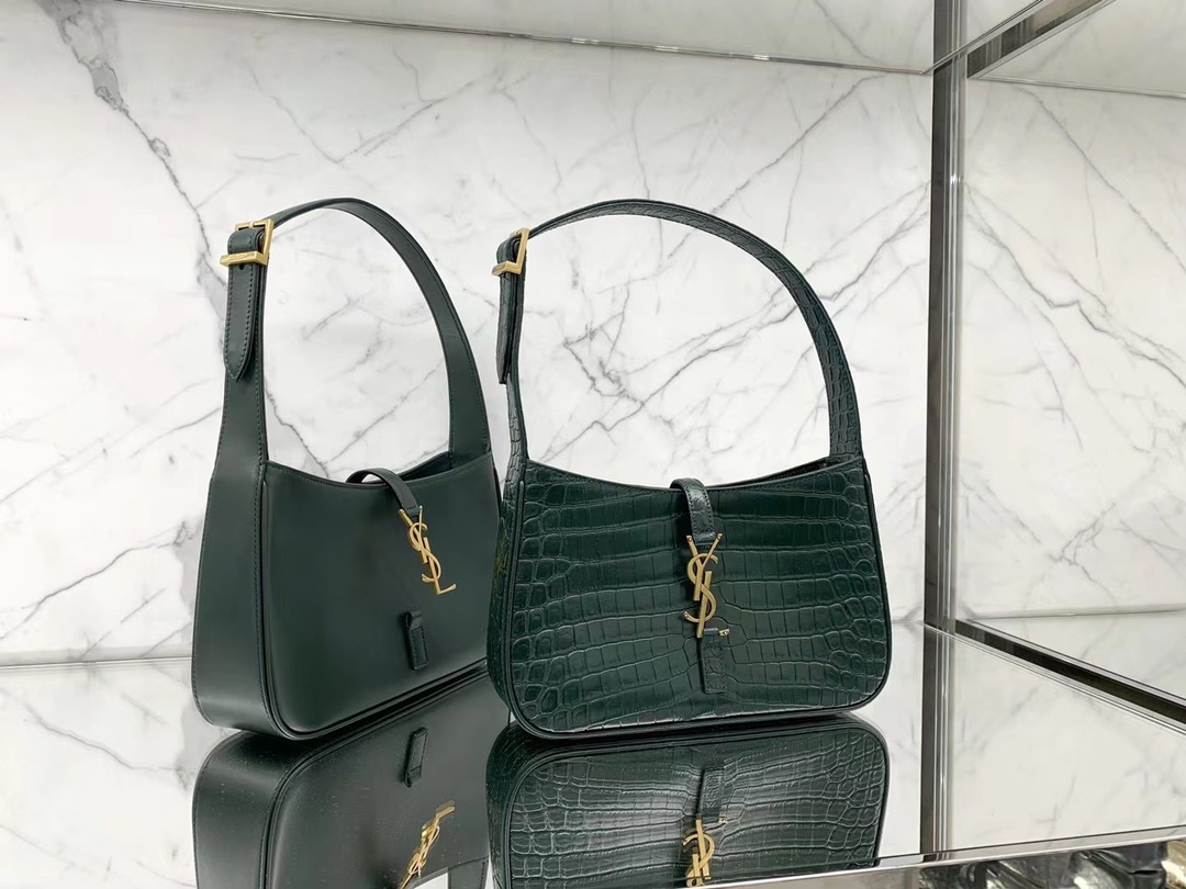 Saint laurent Ysl LE 5 À 7 鳄鱼纹腋下包 657228绿色