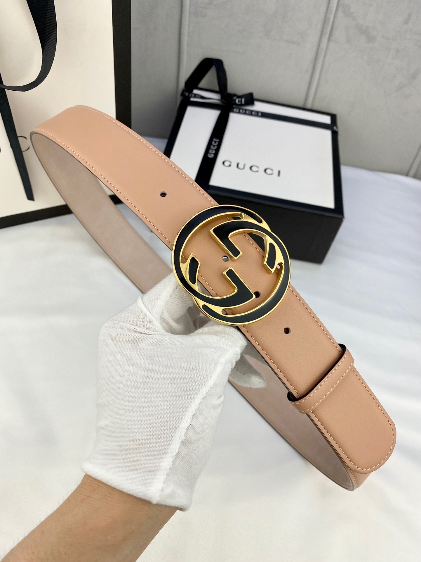 宽度3.8cmGUCCI这款光面皮革