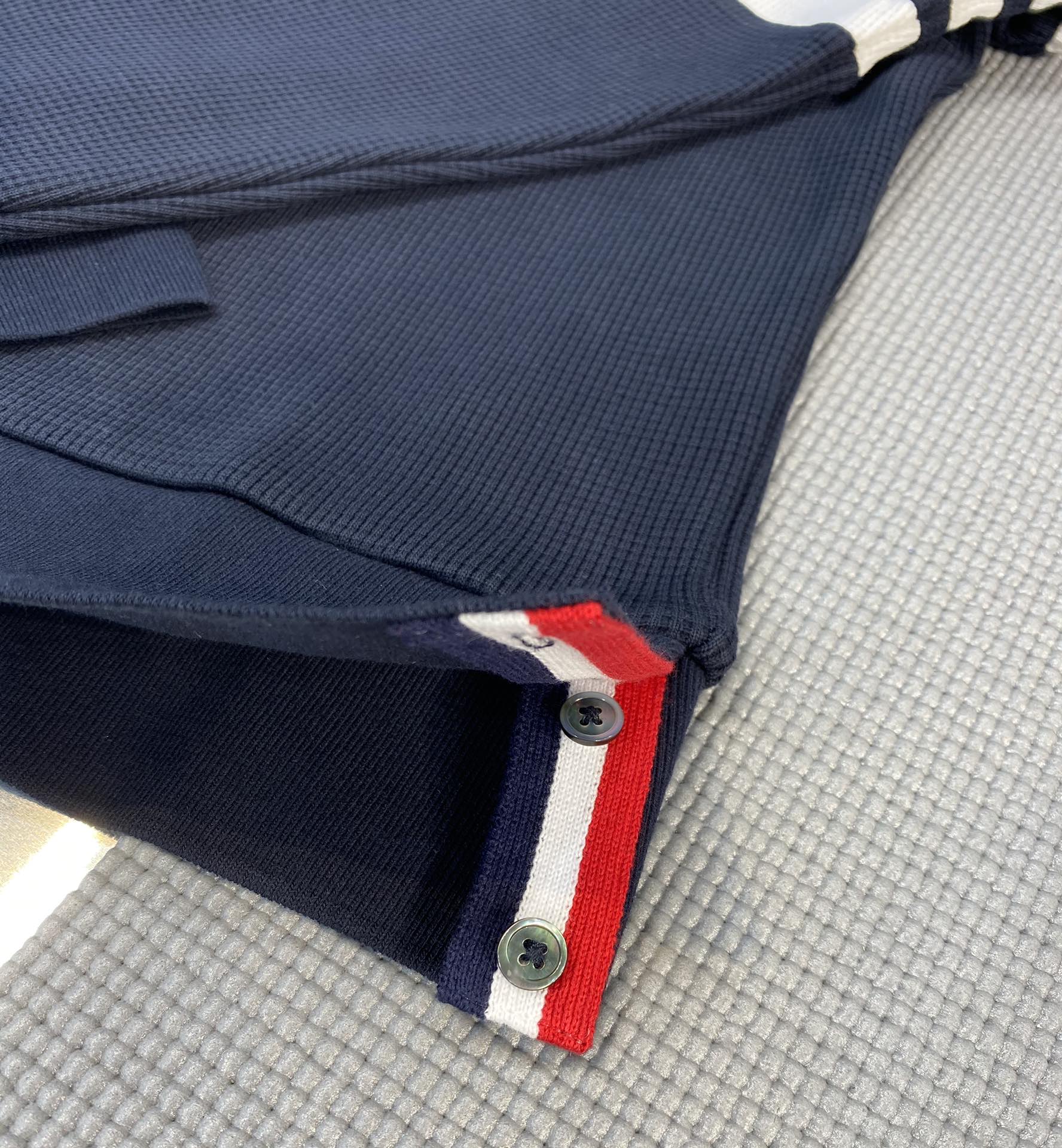 톰브라운 오버핏 남성 긴팔 니트스웨트셔츠 상세 이미지 4