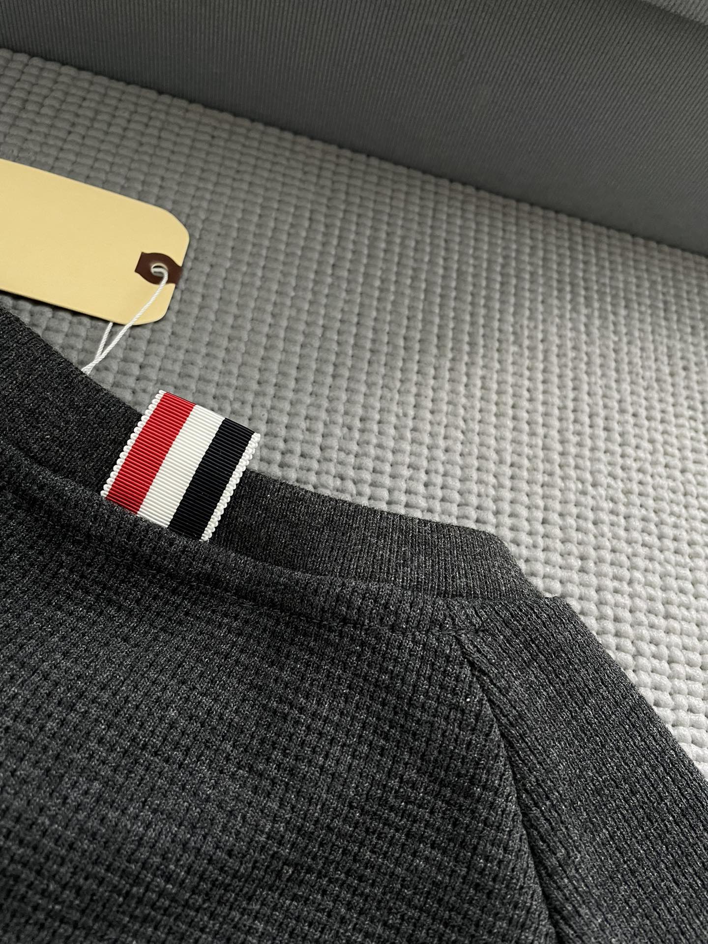 톰브라운 남성 긴팔 129794 Thom Browne Long Sleeve 썸네일 이미지
