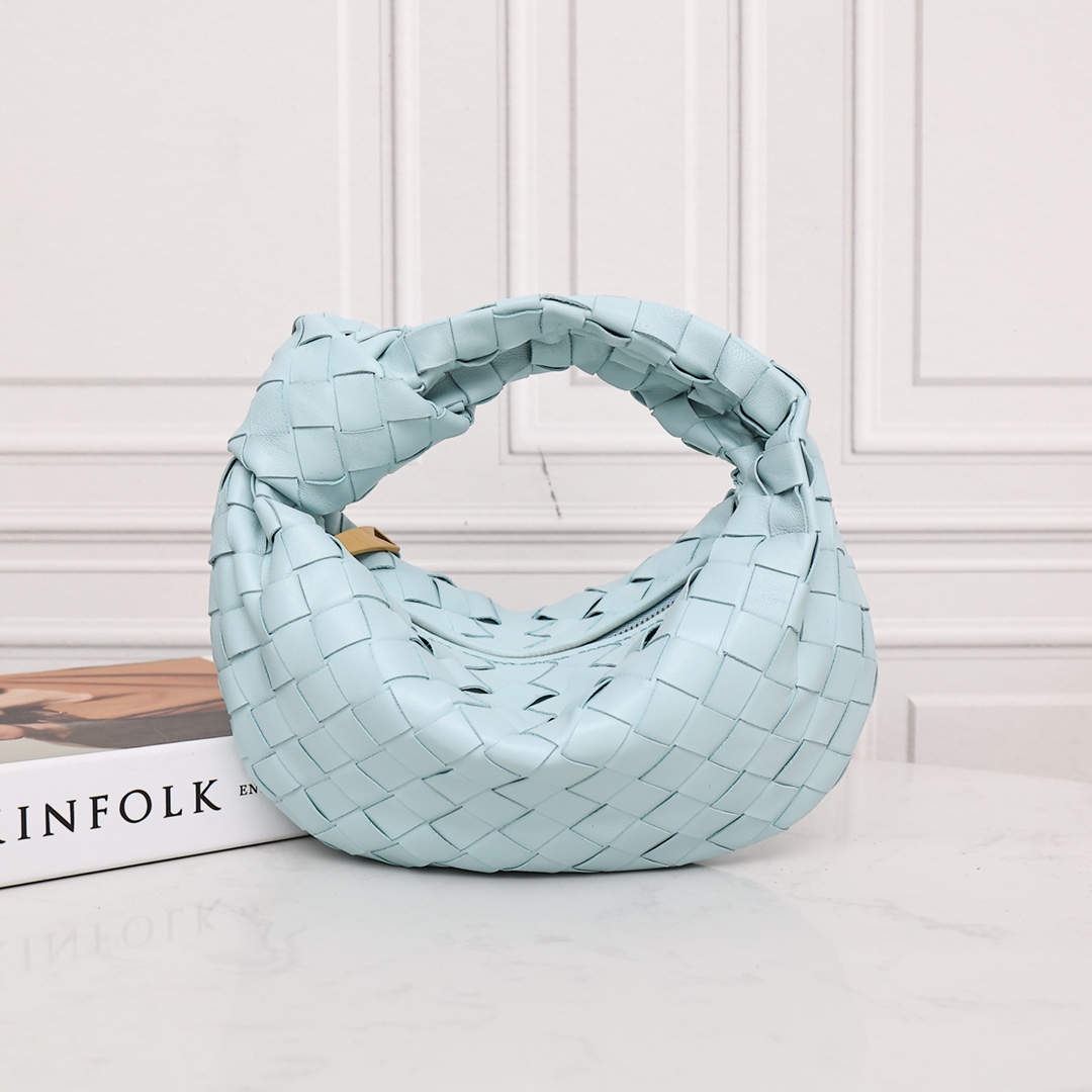 Bottega Veneta sac à main hobo en cuir d'agneau tressé avec nœud