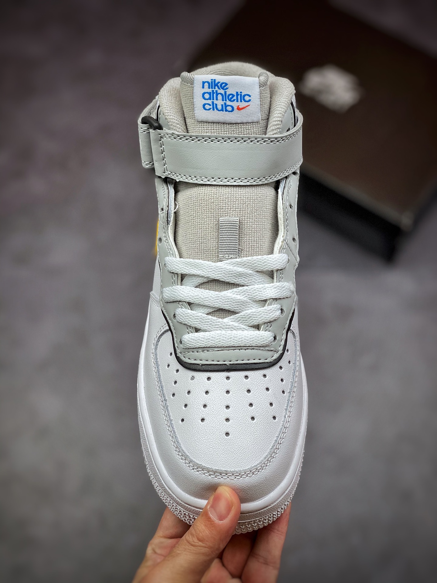 220 Air Force 1 ’07 Mid 白灰黄缝线 DH7451-101