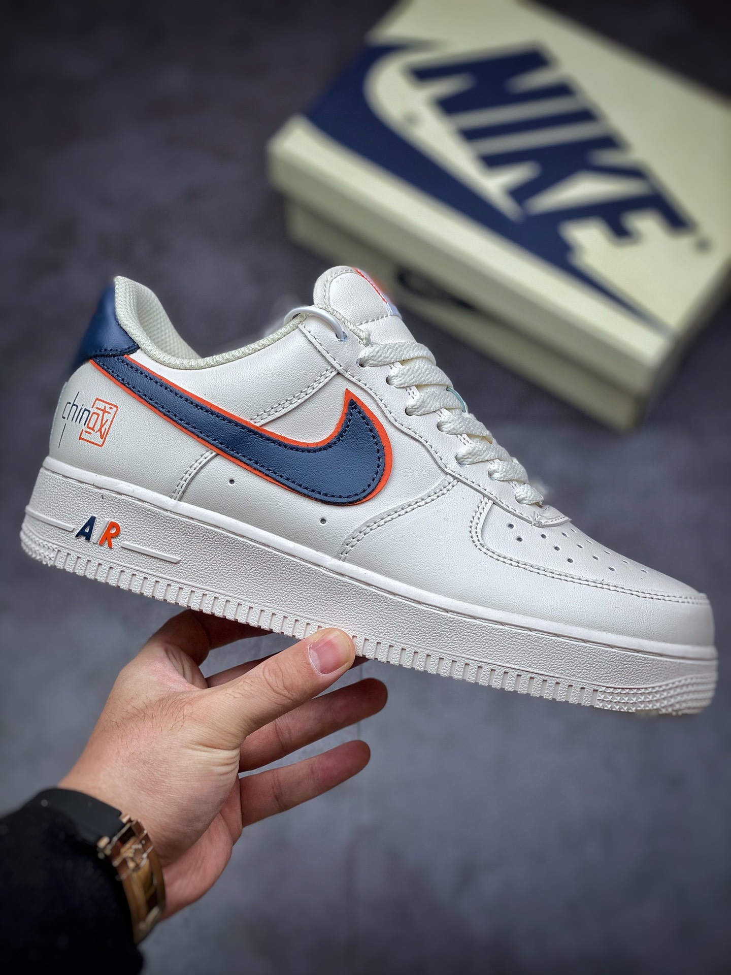 240 NIke Air Force 1 ’07 Low “中国风虎年限定”空军一号 BS8871-101