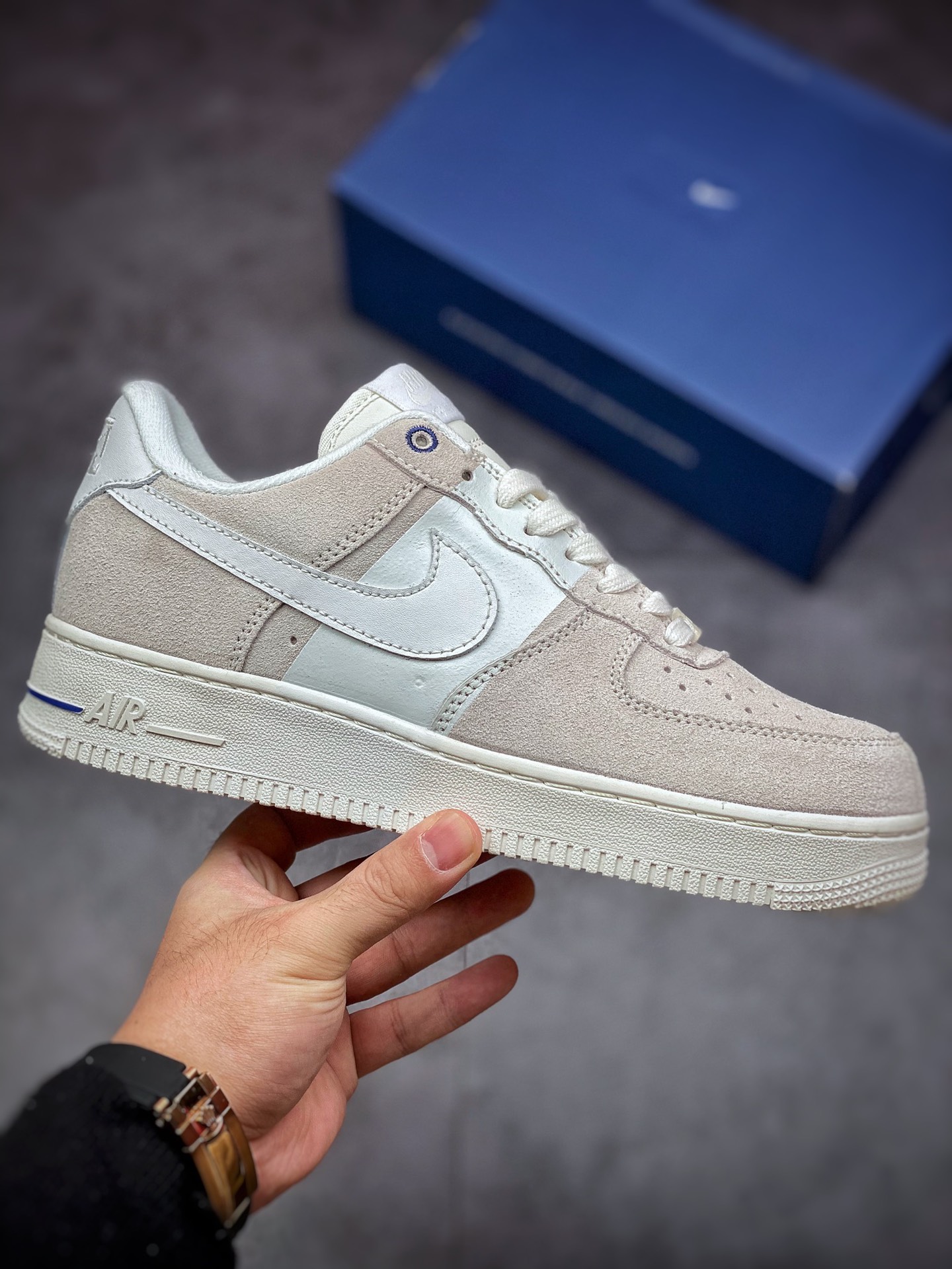 200 Air Force 1 Low 空军米灰40周年 原楦头原纸板 DM8871-111