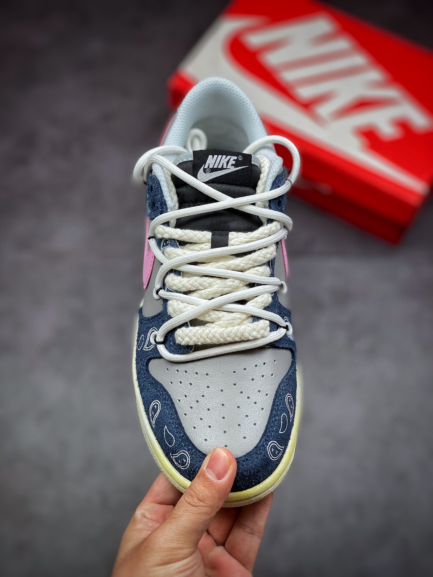 300 NIKE SB Dunk Low Retro 定制版本 解构Vibe做旧风腰果花板鞋 DH7913-001