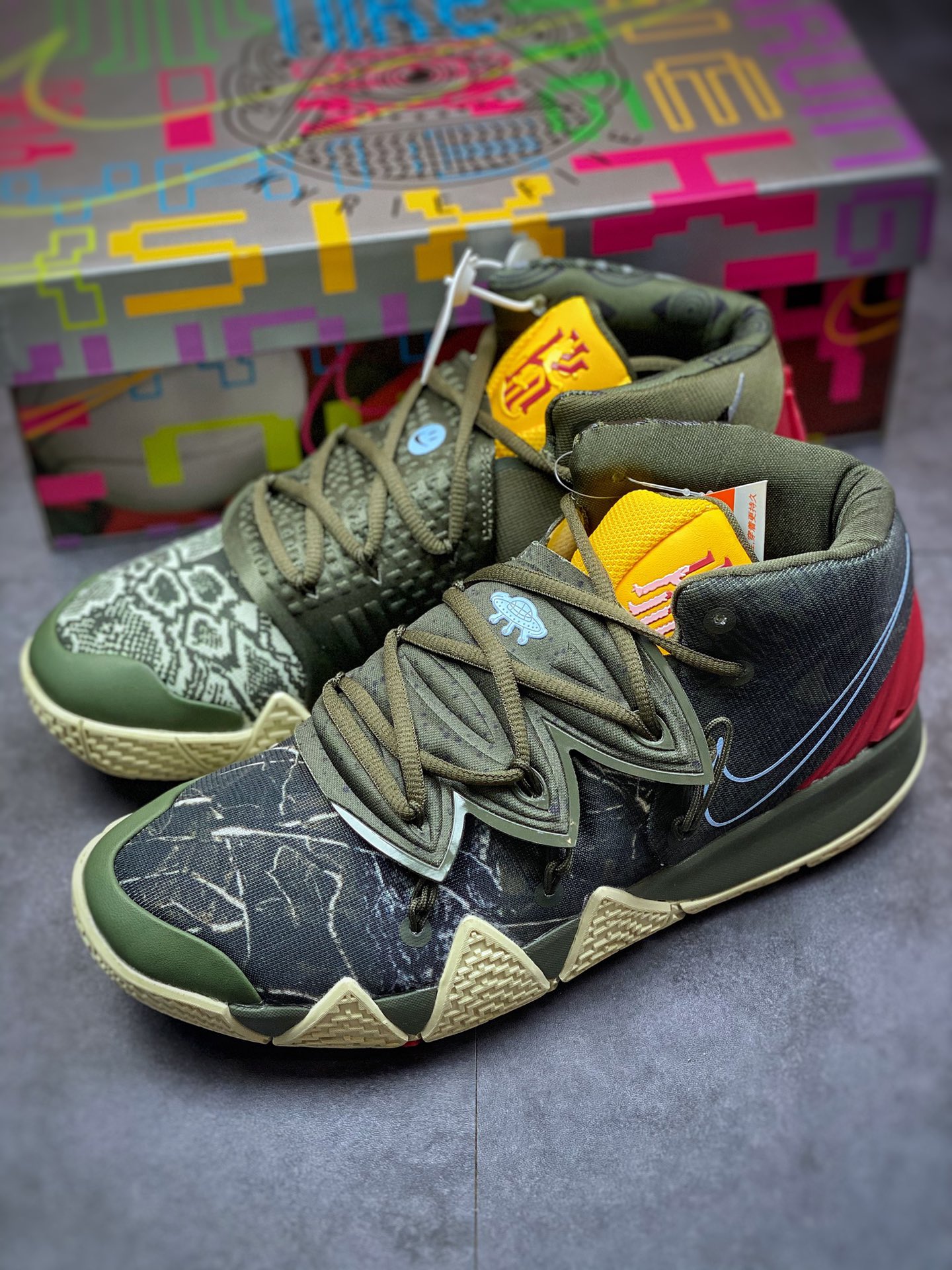 290 #灭世 NIKE Kybrid 欧文S2 军绿迷彩鸳鸯 实战篮球鞋 CT1971-300