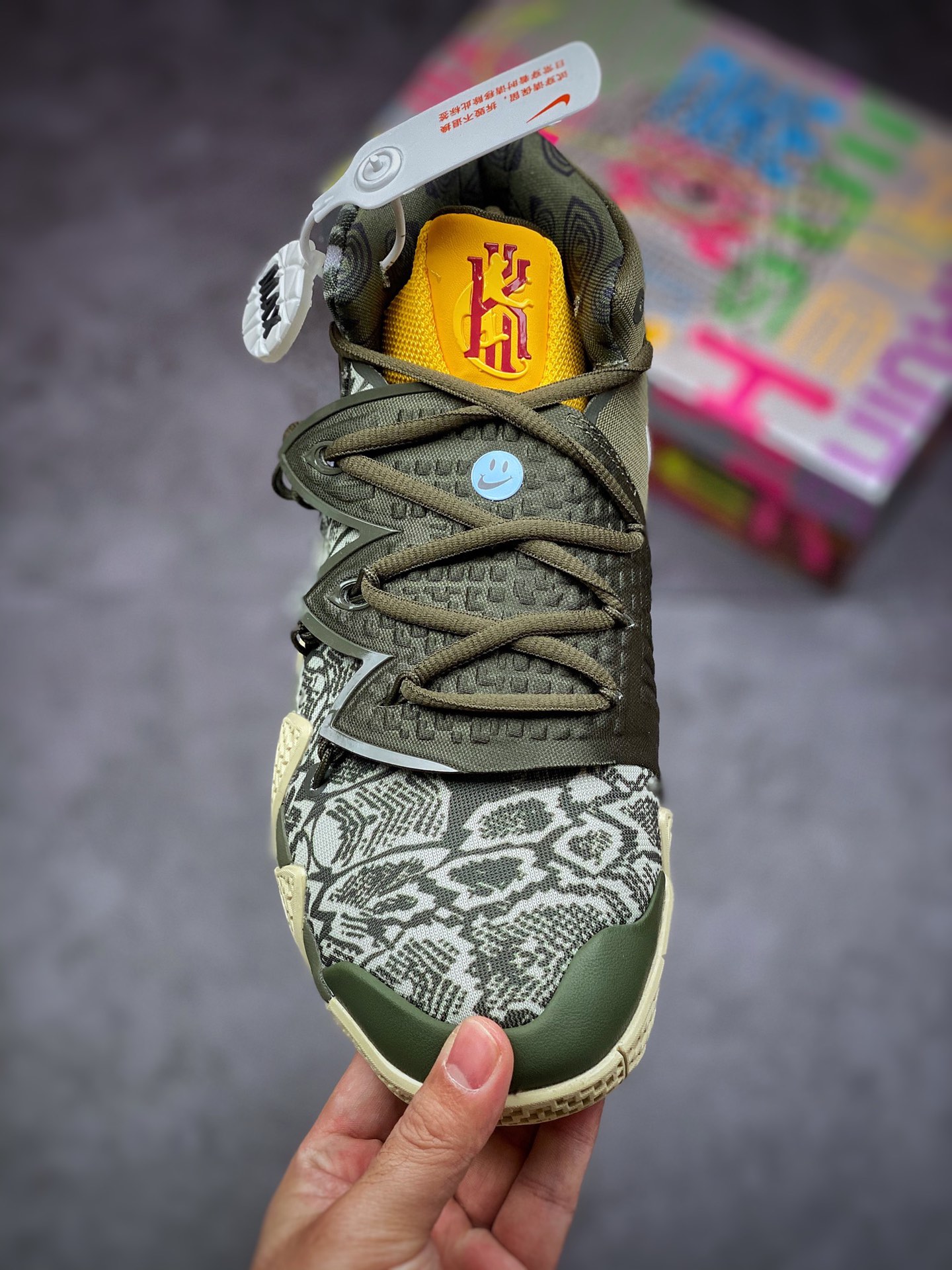 290 #灭世 NIKE Kybrid 欧文S2 军绿迷彩鸳鸯 实战篮球鞋 CT1971-300